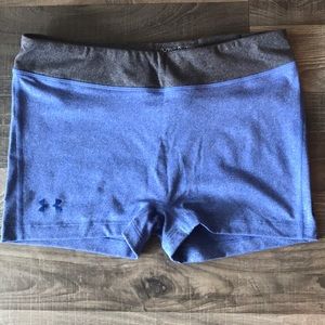 NWOT Women’s Under Armor Running Shorts